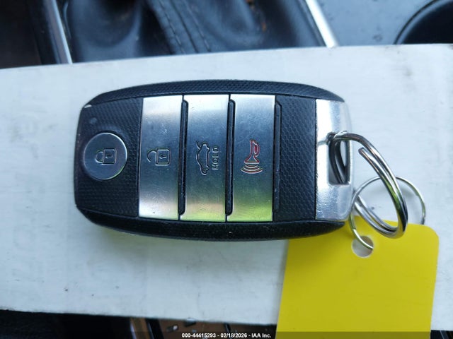 5XXGU4L35HG132875 KIA OPTIMA EX