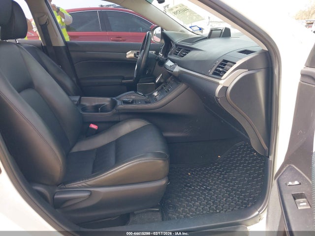 2012 LEXUS CT 200H JTHKD5BHXC2058024 Photo 4
