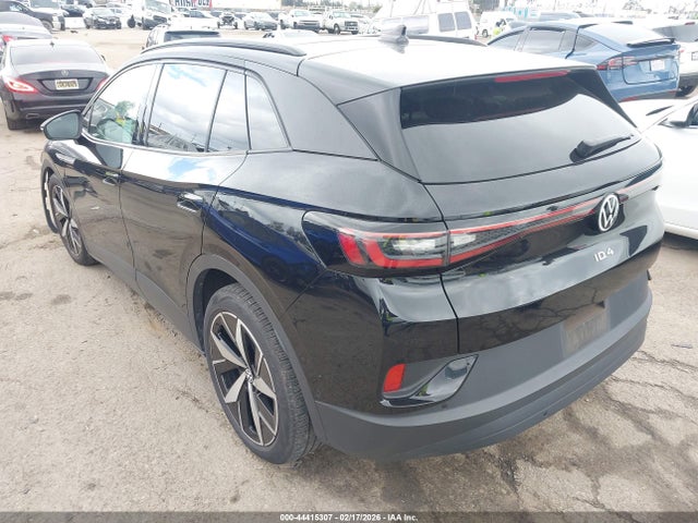 2023 VOLKSWAGEN ID.4 1V2VMPE88PC033238 Photo 2