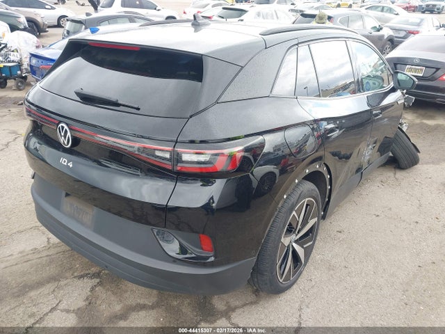 2023 VOLKSWAGEN ID.4 1V2VMPE88PC033238 Photo 3