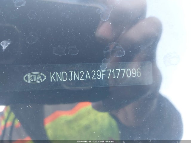 KNDJN2A29F7177096 KIA Soul