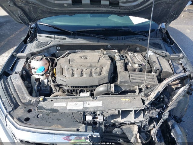 Продаж на аукціоні авто 2020 Volkswagen Passat 2.0t Se, vin: 1VWSA7A35LC015780, номер лоту: 44415336
