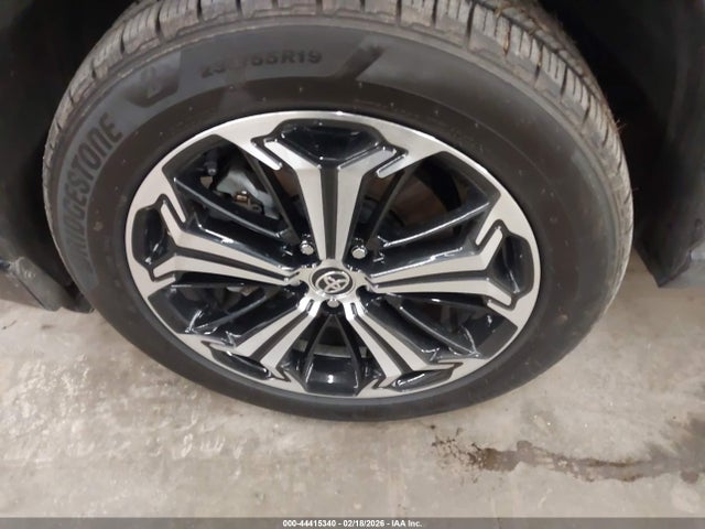44415340 :رقم المزاد ، JTMEB3FV7SD257785 vin ، 2025 Toyota Rav4 Plug-in Hybrid Xse مزاد بيع
