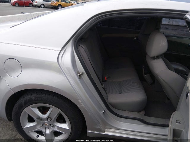 2011 CHEVROLET MALIBU 1G1ZB5E15BF138139 Photo 7