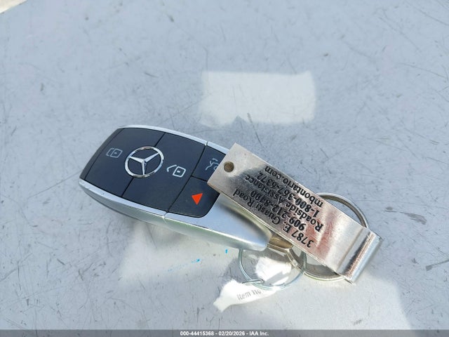 WDD3G4EBXKW011894 Mercedes-Benz A 220