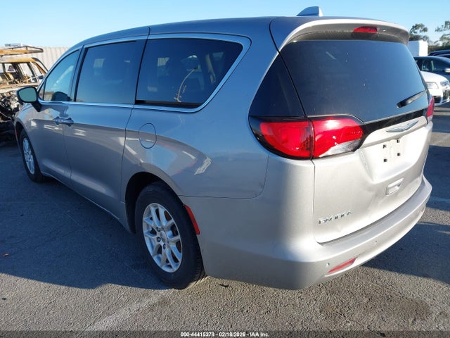 2C4RC1DG4HR741300 Chrysler Pacifica Touring