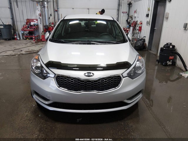 KNAFK5A80G5636952 KIA FORTE LX