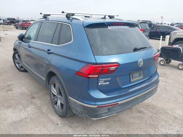 2018 Volkswagen Tiguan 2.0t Sel Premium მანქანა იყიდება აუქციონზე, vin: 3VV4B7AX4JM012040, აუქციონის ნომერი: 44415394