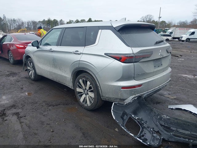 2025 MITSUBISHI OUTLANDER JA4J4VA84SZ024403 Photo 2