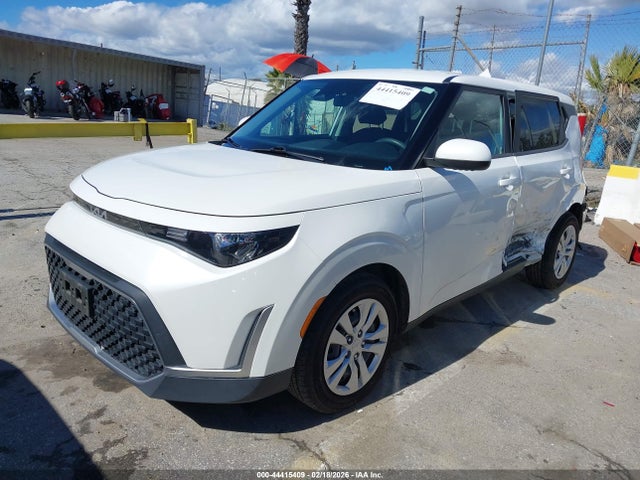 KNDJ23AU5P7875710 KIA SOUL LX