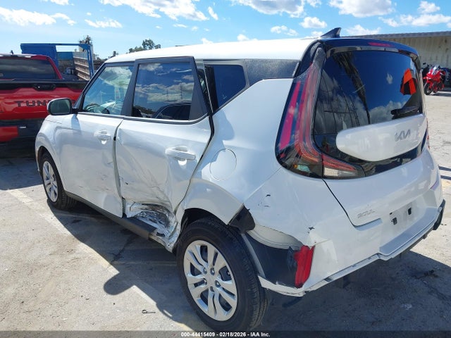 KNDJ23AU5P7875710 KIA SOUL LX