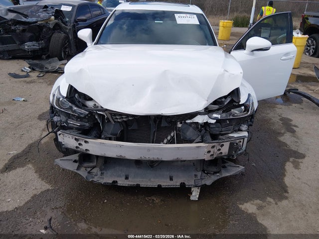 2017 LEXUS IS 200T JTHBA1D20H5055083 Photo 5