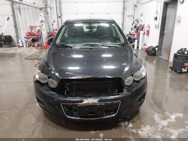 1G1JD6SG4E4162888 Chevrolet Sonic Lt Manual