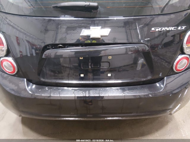 1G1JD6SG4E4162888 Chevrolet Sonic Lt Manual