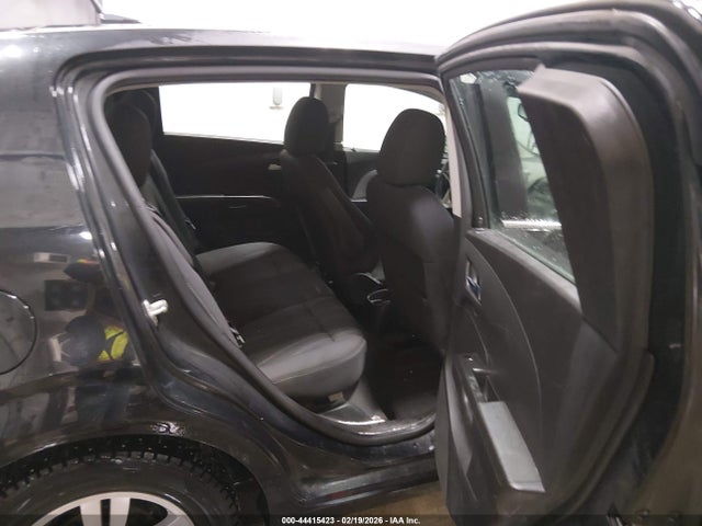 1G1JD6SG4E4162888 Chevrolet Sonic Lt Manual