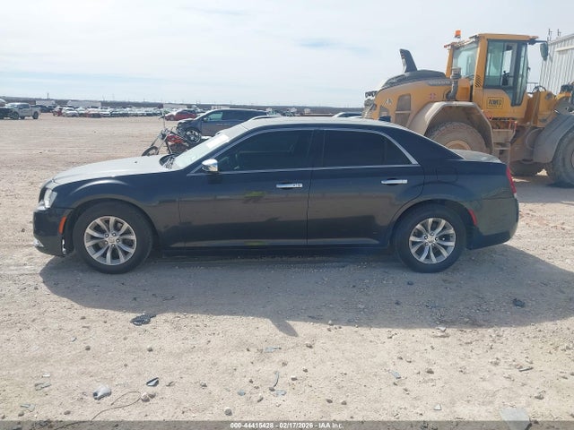 Chrysler 300 Limited 2015 2C3CCAAG3FH929758 Image 14