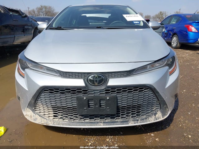 Продаж на аукціоні авто 2022 Toyota Corolla Le, vin: JTDEPMAE9N3012642, номер лоту: 44415441