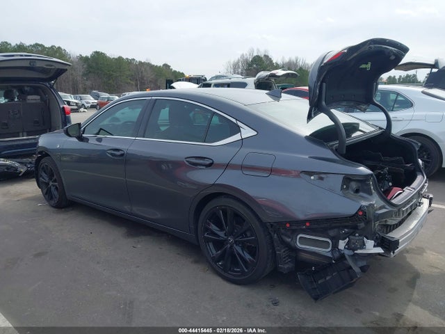 2022 Lexus Es 350 F Sport მანქანა იყიდება აუქციონზე, vin: 58AGZ1B16NU118204, აუქციონის ნომერი: 44415445