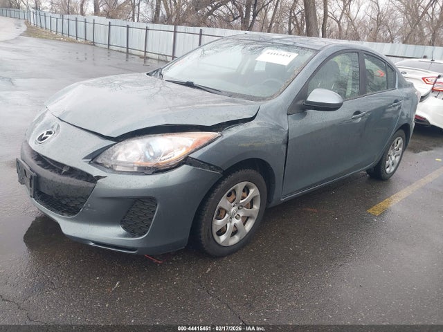 2013 Mazda Mazda3 I Sport მანქანა იყიდება აუქციონზე, vin: JM1BL1U78D1778589, აუქციონის ნომერი: 44415451