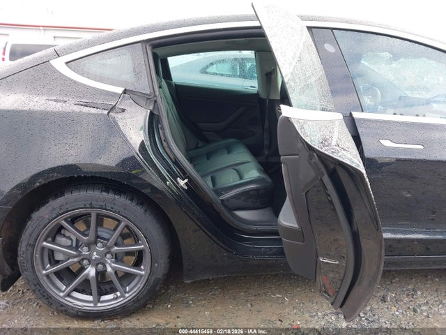 2019 TESLA MODEL 3 5YJ3E1EB0KF208561 Photo 7