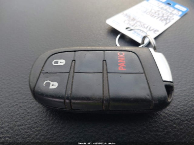 44415501 :رقم المزاد ، 3C4PDCAB8JT495718 vin ، 2018 Dodge Journey Se مزاد بيع