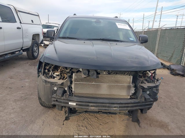 44415501 :رقم المزاد ، 3C4PDCAB8JT495718 vin ، 2018 Dodge Journey Se مزاد بيع