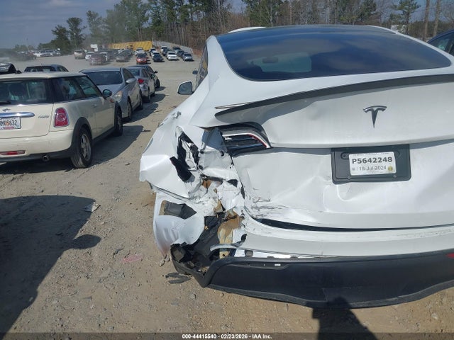 Aukcja sprzedaży 2024 Tesla Model Y Long Range Single Motor Rear-wheel Drive/rwd, vin: 7SAYGDEDXRF093967, numer aukcji: 44415540