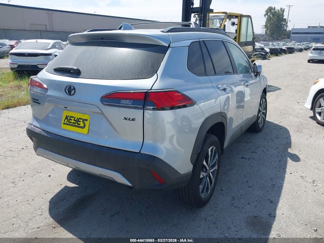 Toyota Corolla Cross Xle 2024 7MUDAAAG0RV111793 Image 4