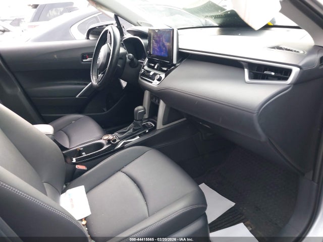 Toyota Corolla Cross Xle 2024 7MUDAAAG0RV111793 Image 5
