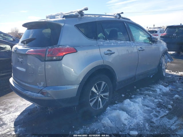Продажа на аукционе авто 2018 Toyota Rav4 Xle, vin: 2T3RFREV4JW844599, номер лота: 44415593