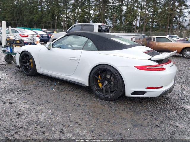 2018 PORSCHE 911 WP0CB2A93JS147239 Photo 2