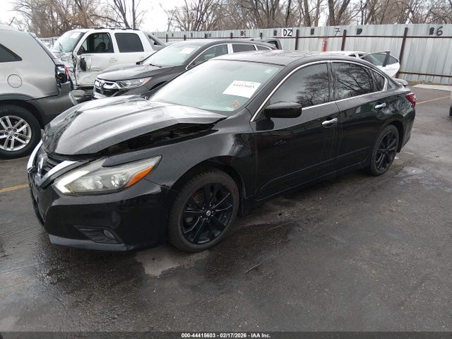1N4AL3AP8HC217711 Nissan Altima 2.5 Sr