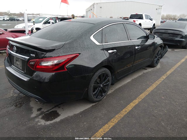 1N4AL3AP8HC217711 Nissan Altima 2.5 Sr