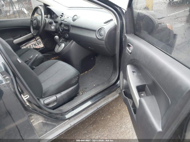 Mazda Mazda2 Sport 2014 JM1DE1KZ5E0185755 Image 5