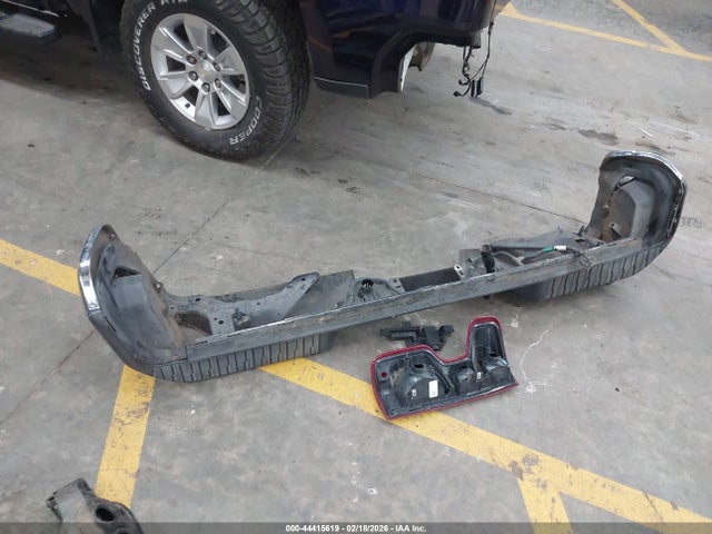 3GCUYDET3LG249204 Chevrolet Silverado 1500 4wd Short Bed Lt