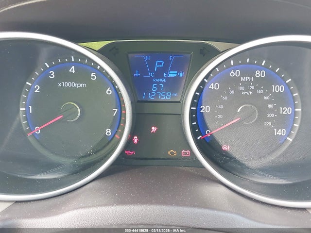 KM8JUCAG6FU068371 Hyundai TUCSON SE