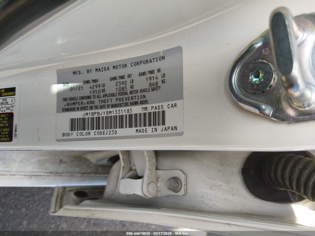 JM1BPBJY8M1331185 Mazda Mazda3 2.5 Turbo