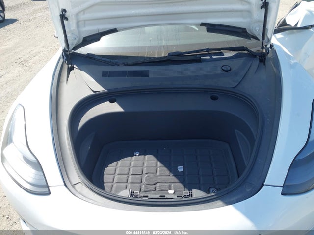 44415649 :رقم المزاد ، 5YJ3E1EA7PF552922 vin ، 2023 Tesla Model 3 Rear-wheel Drive مزاد بيع