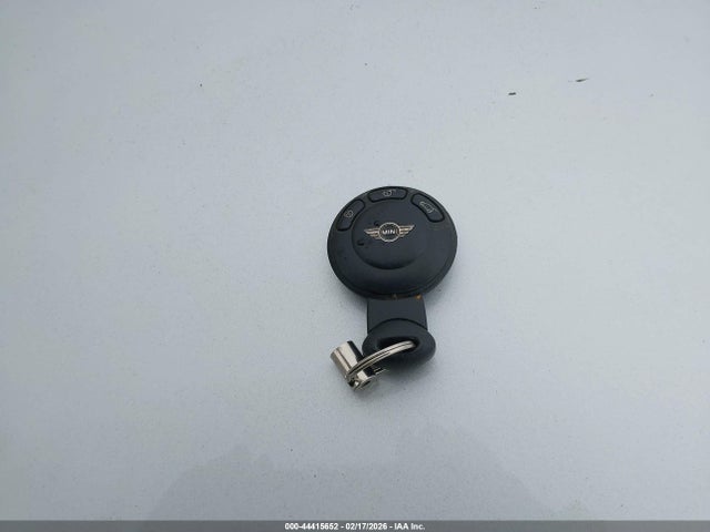 2011 MINI COOPER CLUBMAN WMWZF3C58BTX81539 Photo 10