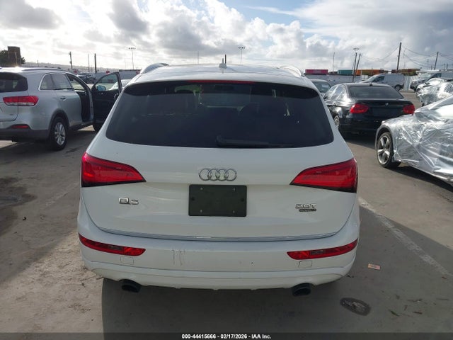 WA1C2AFP9GA131816 Audi Q5 2.0t Premium