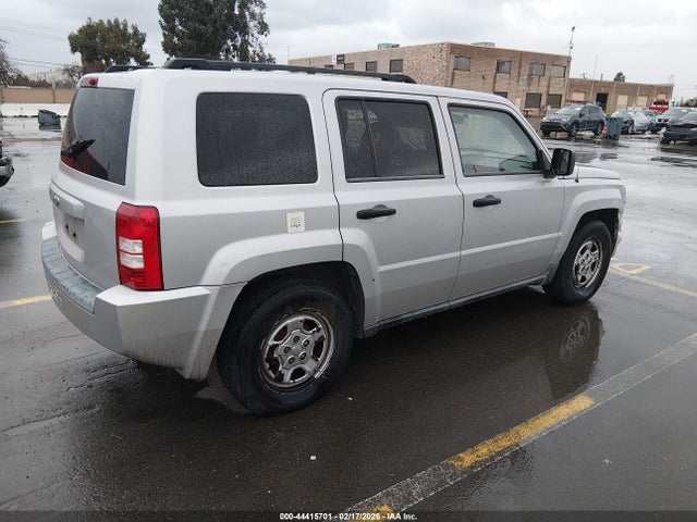 2008 JEEP PATRIOT 1J8FT28028D676190 Photo 3