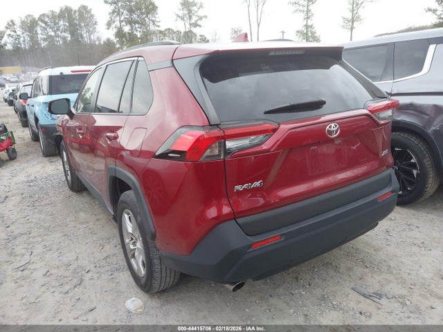 Auction sale of the 2019 Toyota Rav4 Xle, vin: JTMP1RFV1KD022894, lot number: 44415706