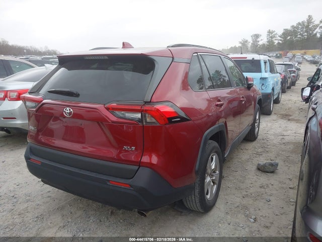 Auction sale of the 2019 Toyota Rav4 Xle, vin: JTMP1RFV1KD022894, lot number: 44415706