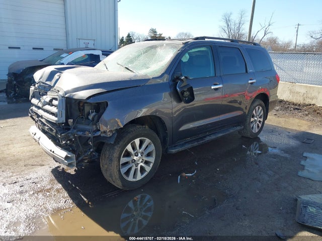 2011 TOYOTA SEQUOIA 5TDJW5G11BS046144 Photo 1