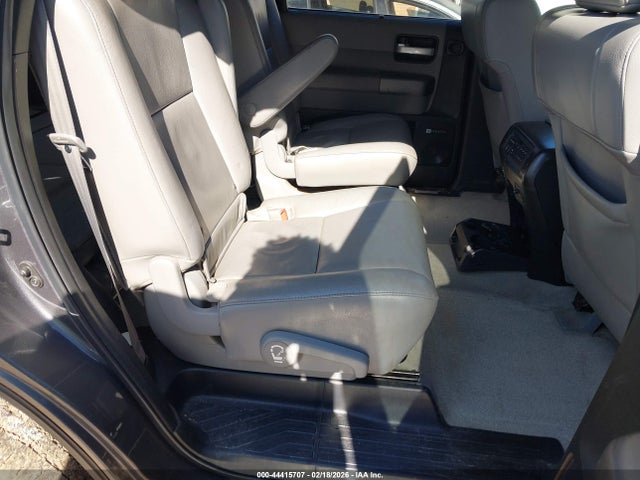 2011 TOYOTA SEQUOIA 5TDJW5G11BS046144 Photo 7