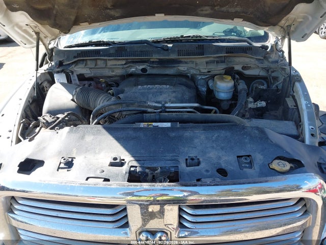 44415744 :رقم المزاد ، 3C6UR5JJ4GG269465 vin ، 2016 Ram 2500 Big Horn مزاد بيع