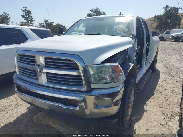44415744 :رقم المزاد ، 3C6UR5JJ4GG269465 vin ، 2016 Ram 2500 Big Horn مزاد بيع
