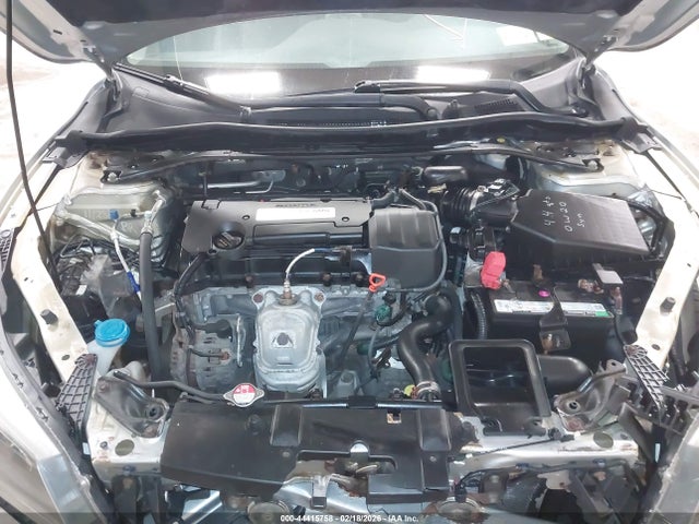 2015 Honda Accord Ex-l მანქანა იყიდება აუქციონზე, vin: 1HGCR2F83FA062931, აუქციონის ნომერი: 44415758