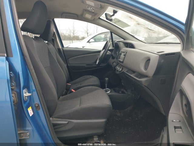 44415760 :رقم المزاد ، VNKKTUD30FA041265 vin ، 2015 Toyota Yaris L مزاد بيع
