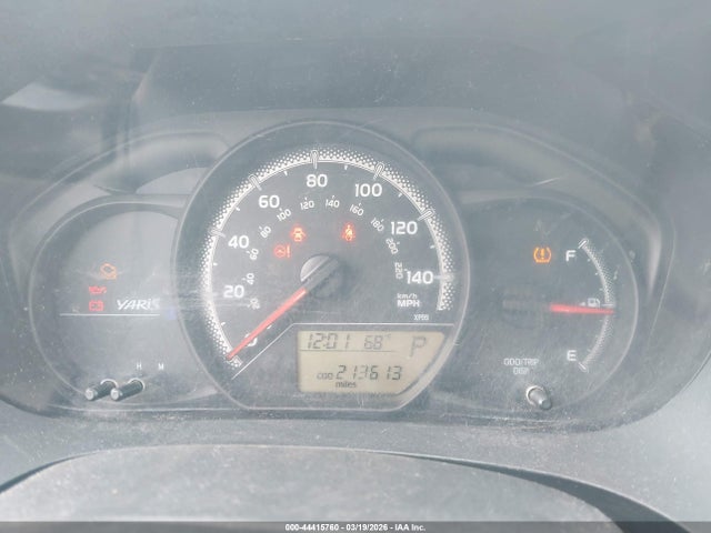 44415760 :رقم المزاد ، VNKKTUD30FA041265 vin ، 2015 Toyota Yaris L مزاد بيع